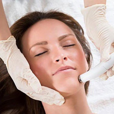 Diamond microdermabrasion